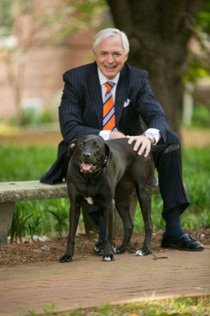 President Underwood sitting with his dog, Cricket