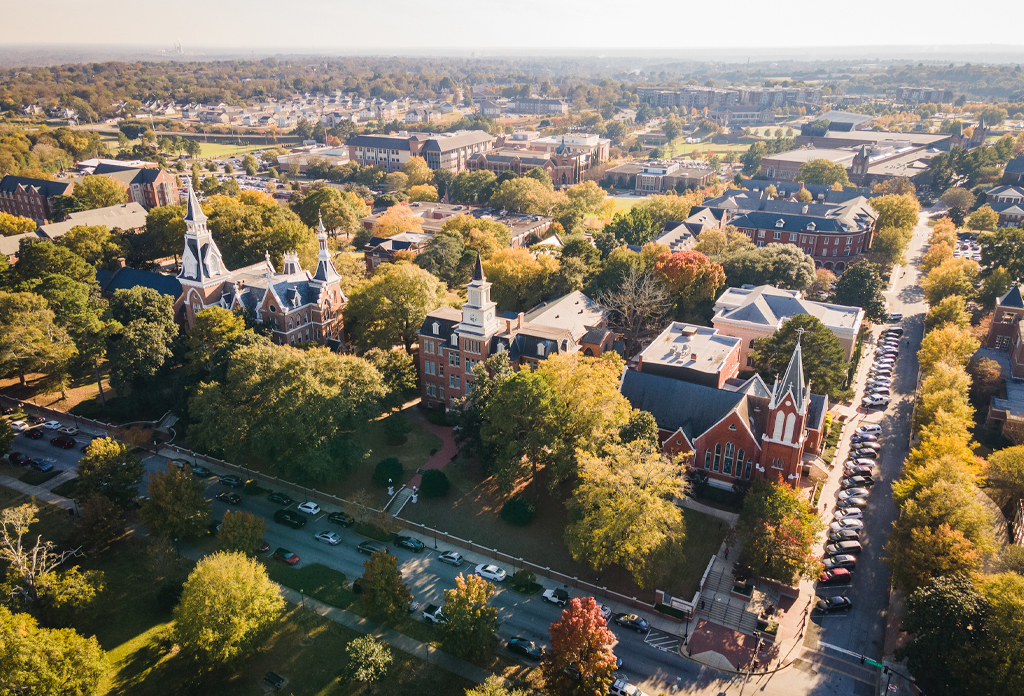 Aerial shot of Mercer's Macon campus